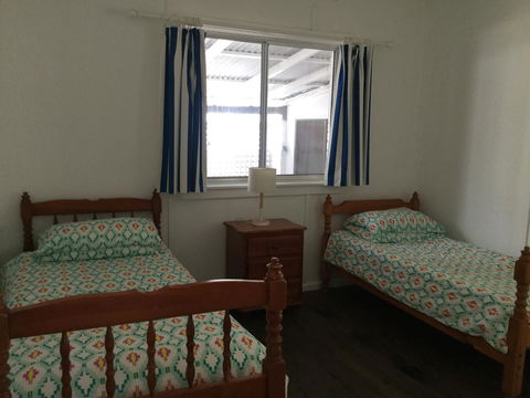 Hat Head Beach Cottage 1 - Kempsey Accommodation 11