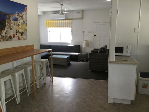Hat Head Beach Cottage 1 - Kempsey Accommodation 5