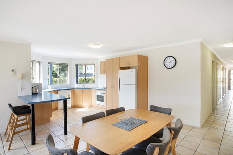 Sails Luxury Apartments Merimbula - Kempsey Accommodation 9