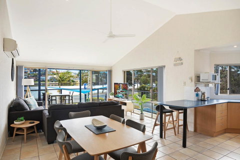 Sails Luxury Apartments Merimbula - Kempsey Accommodation 39