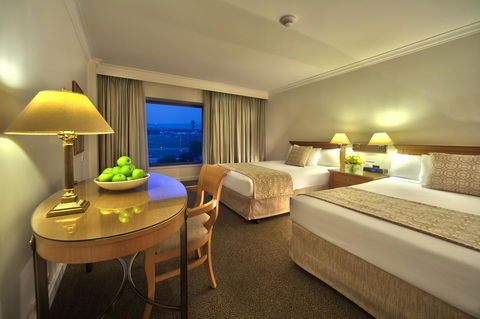 Stamford Plaza Sydney Airport Hotel & Conference Centre - Kempsey Accommodation 12
