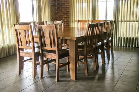 Ironstone Estate Lovedale - Kempsey Accommodation 23