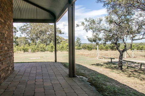 Ironstone Estate Lovedale - Kempsey Accommodation 5