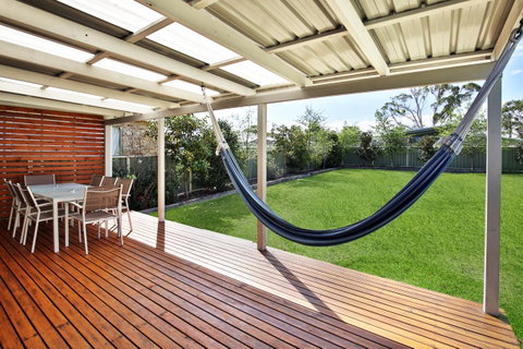Hayes Beach House I Award Winner I 4 Mins To Beach - Kempsey Accommodation 6