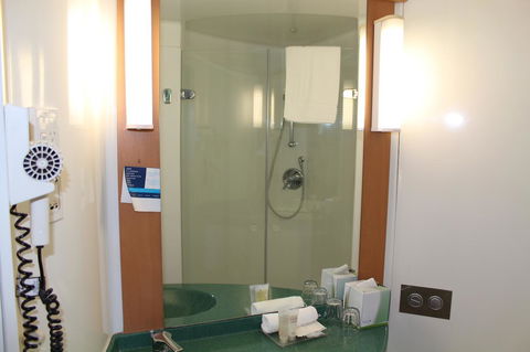 Ibis Newcastle - Kempsey Accommodation 11
