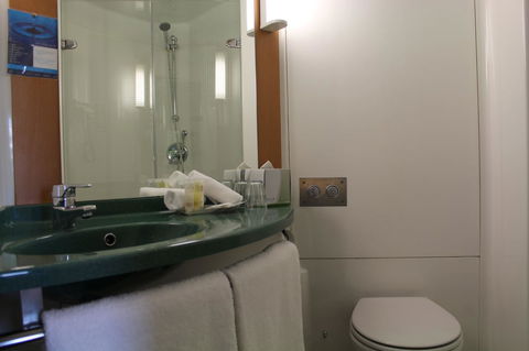 Ibis Newcastle - Kempsey Accommodation 12