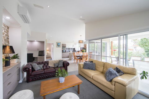 Armidale Cottage - House 2 - Kempsey Accommodation 19