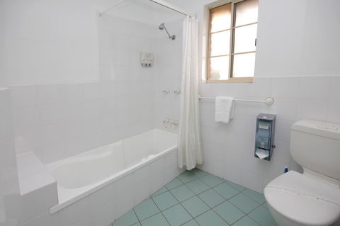 Sapphire Waters Motor Inn - Kempsey Accommodation 18