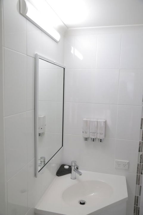 Sapphire Waters Motor Inn - Kempsey Accommodation 11