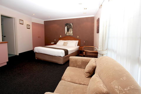 Sapphire Waters Motor Inn - Kempsey Accommodation 6