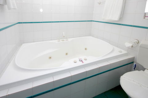 Sapphire Waters Motor Inn - Kempsey Accommodation 25