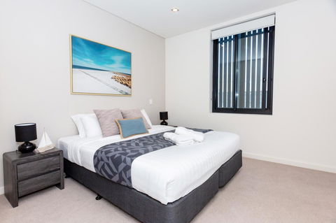 Brand New Executive Apartment - Kempsey Accommodation 8