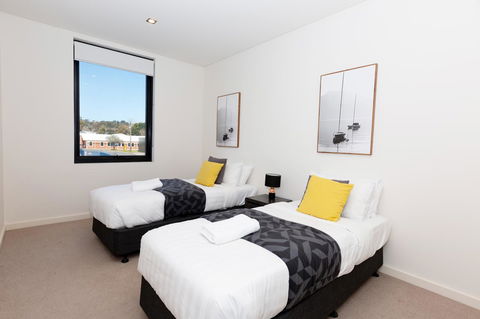 Brand New Executive Apartment - Kempsey Accommodation 14