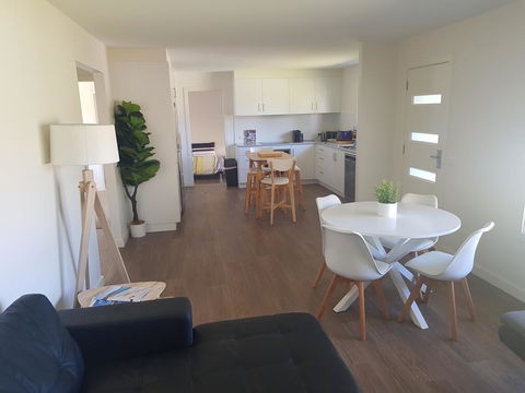 Golden Hill Cottage - Kempsey Accommodation 8