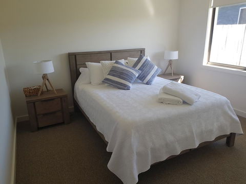 Golden Hill Cottage - Kempsey Accommodation 6