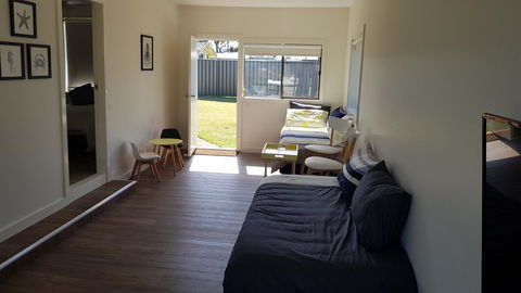 Golden Hill Cottage - Kempsey Accommodation 15