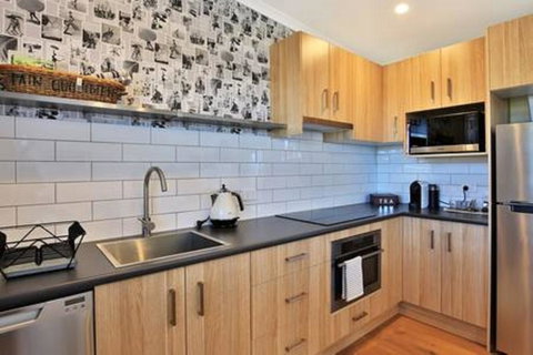 Jervis Bay Beach Shack I Pet Friendly - Kempsey Accommodation 5