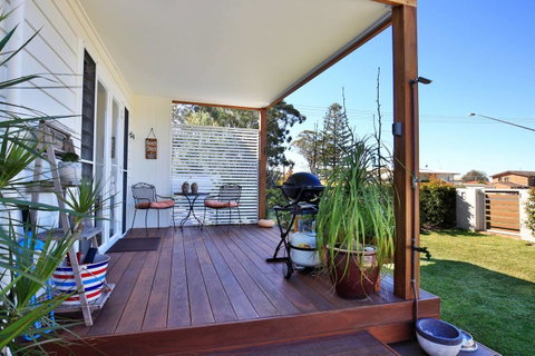 Jervis Bay Beach Shack I Pet Friendly - Kempsey Accommodation 12