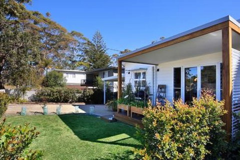 Jervis Bay Beach Shack I Pet Friendly - Kempsey Accommodation 14