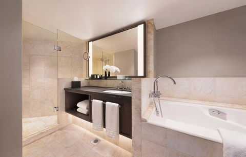 Four Seasons Hotel Sydney - Kempsey Accommodation 8