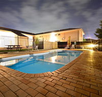 Winning Post Motor Inn - Kempsey Accommodation