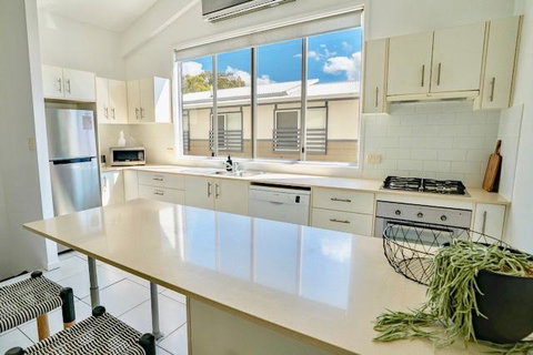 Hastings By The Sea - Kempsey Accommodation 8