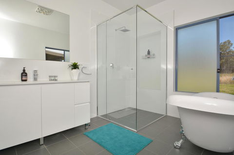 JE Guesthouse, Central To All The Hunter Valley Has To Offer - Kempsey Accommodation 27