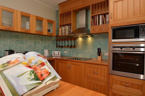 JE Guesthouse, Central To All The Hunter Valley Has To Offer - Kempsey Accommodation 14