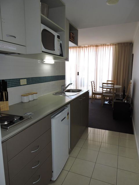 BASE Holidays - Ettalong Beach Premium Apartments - Kempsey Accommodation 10