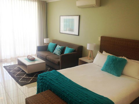 BASE Holidays - Ettalong Beach Premium Apartments - Kempsey Accommodation 34