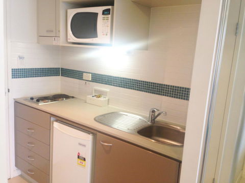 BASE Holidays - Ettalong Beach Premium Apartments - Kempsey Accommodation 23