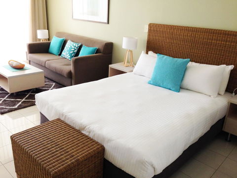 BASE Holidays - Ettalong Beach Premium Apartments - Kempsey Accommodation 38