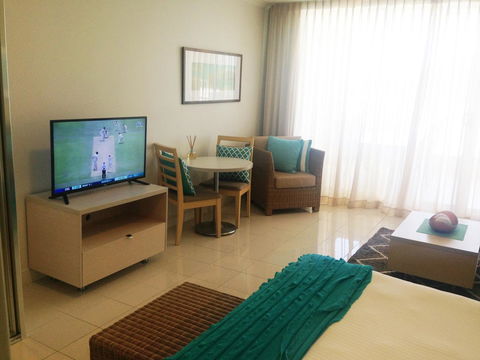 BASE Holidays - Ettalong Beach Premium Apartments - Kempsey Accommodation 33