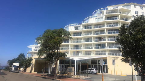 BASE Holidays - Ettalong Beach Premium Apartments - Kempsey Accommodation 0