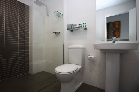Honeysuckle Executive Apartments - Kempsey Accommodation 22