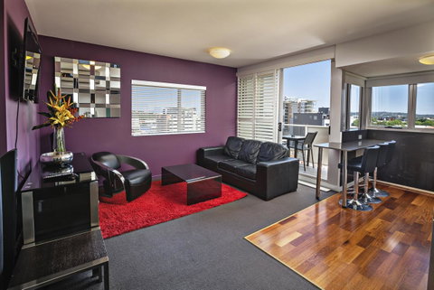 Honeysuckle Executive Apartments - Kempsey Accommodation 14