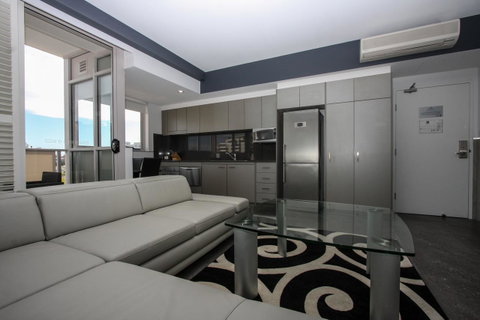 Honeysuckle Executive Apartments - Kempsey Accommodation 19