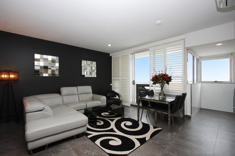 Honeysuckle Executive Apartments - Kempsey Accommodation 12