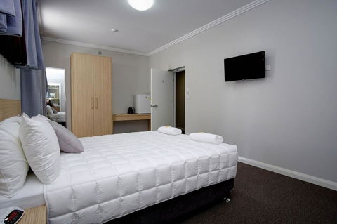Lakes And Ocean Hotel Forster - Kempsey Accommodation 15