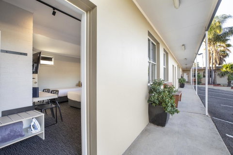 Nightcap At Colyton Hotel - Kempsey Accommodation 38