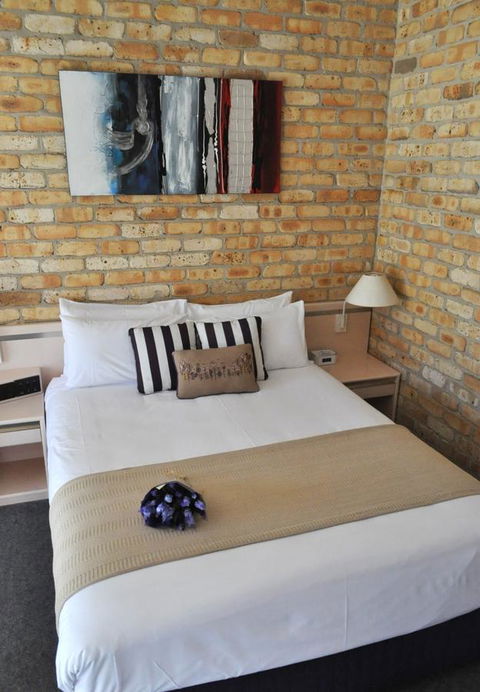 Mollymook Surfbeach Motel & Apartments - Kempsey Accommodation 6