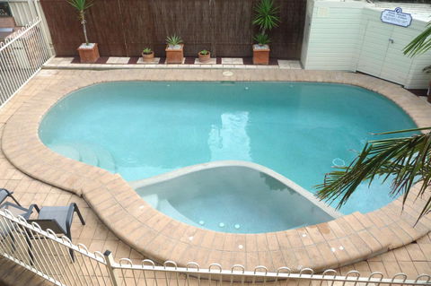 Mollymook Surfbeach Motel & Apartments - Kempsey Accommodation 9