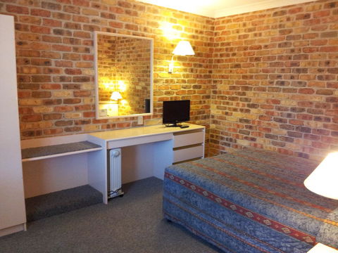 Mollymook Surfbeach Motel & Apartments - Kempsey Accommodation 33