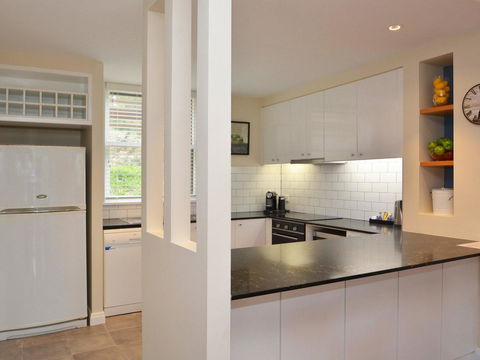 Villa De Saran Located Within Cypress Lakes - Kempsey Accommodation 8