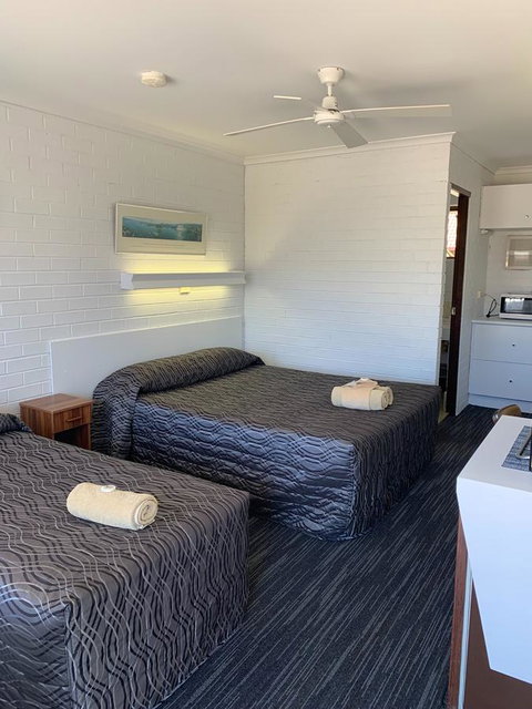 Coastal Bay Motel - Kempsey Accommodation 33