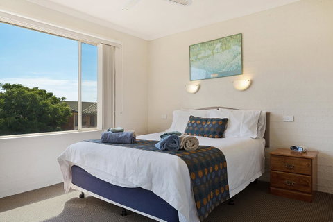 Baywatch Apartments Merimbula - Kempsey Accommodation 11