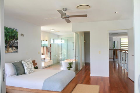 Casuarina Beachfront House - Hostie Properties - Kempsey Accommodation 3