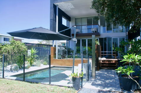 Casuarina Beachfront House - Hostie Properties - Kempsey Accommodation 4