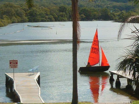 Pelican H2O One & Two Bedroom Apartments - Kempsey Accommodation 4