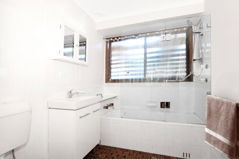 Sandy Toes Beach House Jervis Bay - 2min To Beach - Kempsey Accommodation 12